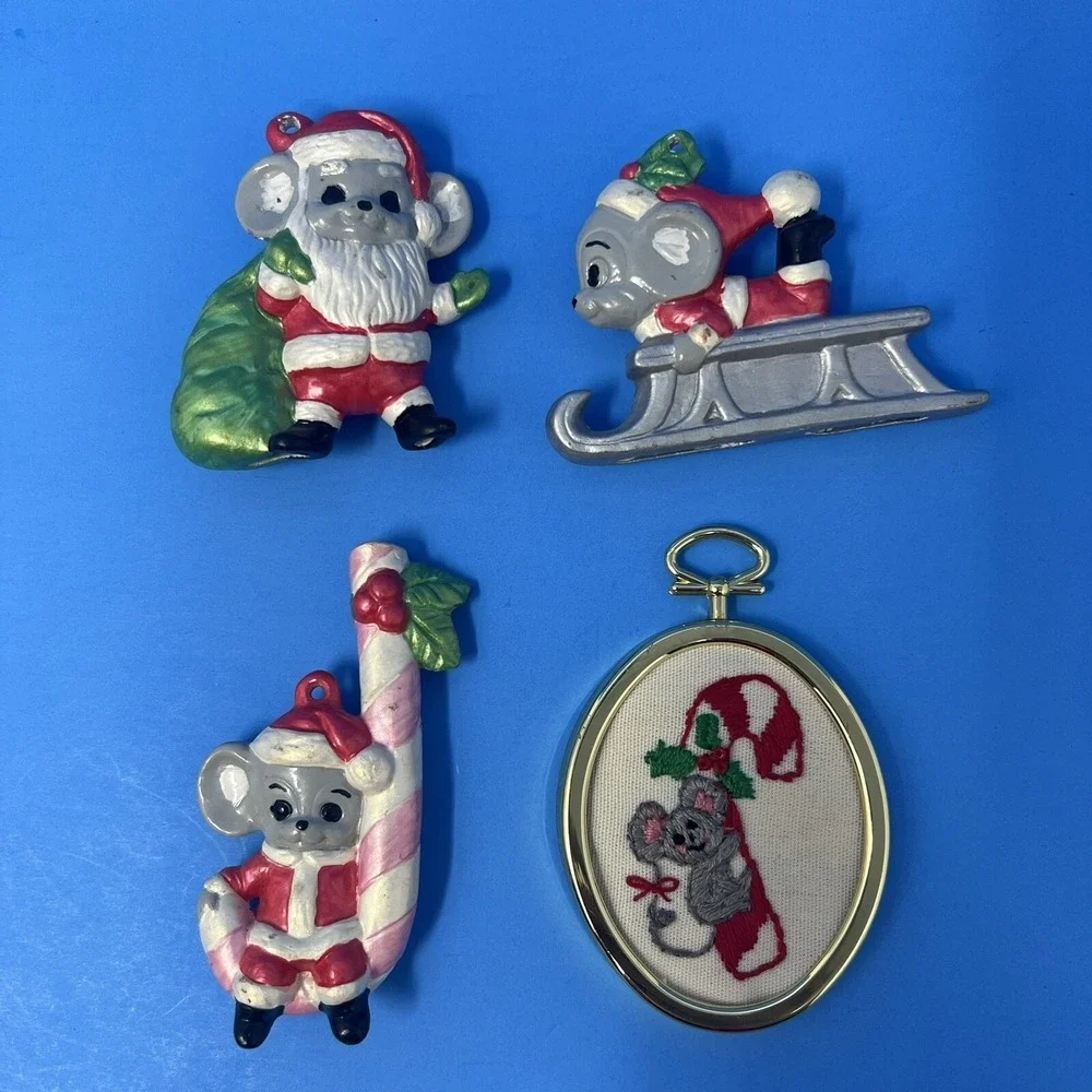 Vintage Christmas Mouse Mice Ceramic Ornaments Hand Painted Lot of 4 Collectible